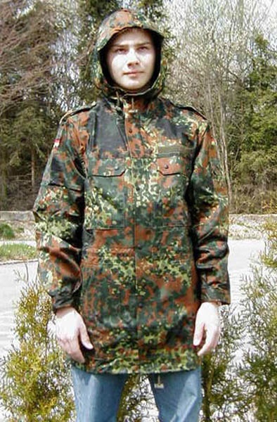 Feldjacke (Parka) ohne Futter, Bw flecktarn gebraucht/rep. (oh..