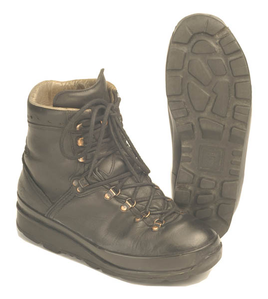 Bergschuhe, Bw Goretex gebraucht/rep.