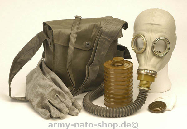 ABC-Schutzmaske, NVA M41 neuw. (mit Umhngetasche, Maskenkrpe..